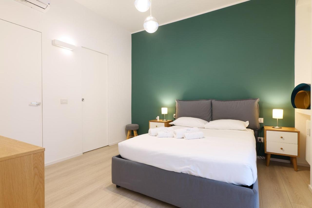 Primopiano - Savona Lägenhet Milano Exteriör bild