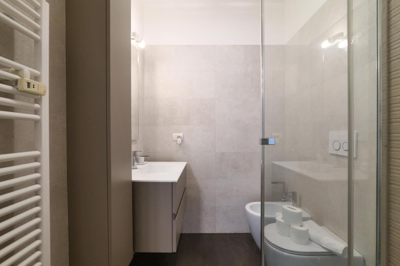 Primopiano - Savona Lägenhet Milano Exteriör bild
