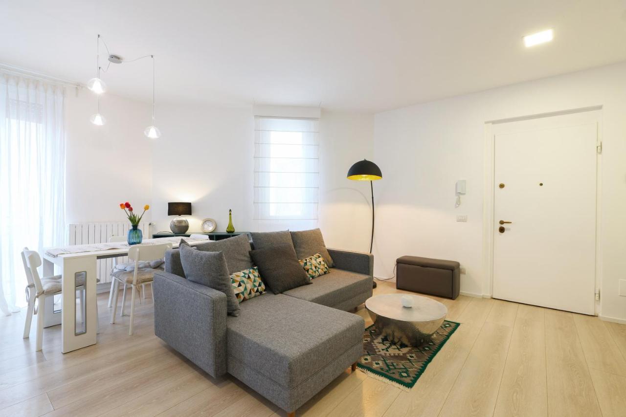 Primopiano - Savona Lägenhet Milano Exteriör bild