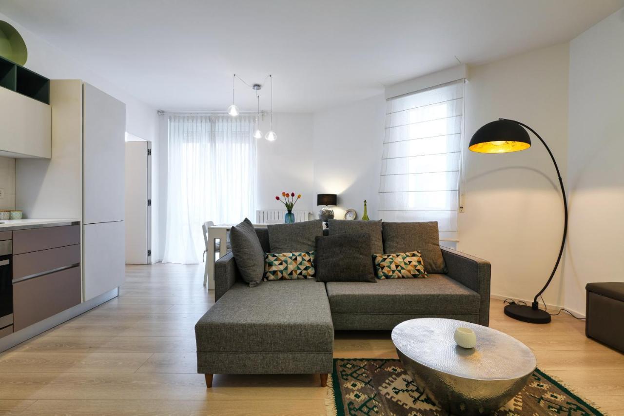 Primopiano - Savona Lägenhet Milano Exteriör bild